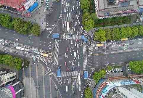 華咨公司公路技術(shù)團隊積極推進公路安全評價_打造平安公路而發(fā)力！